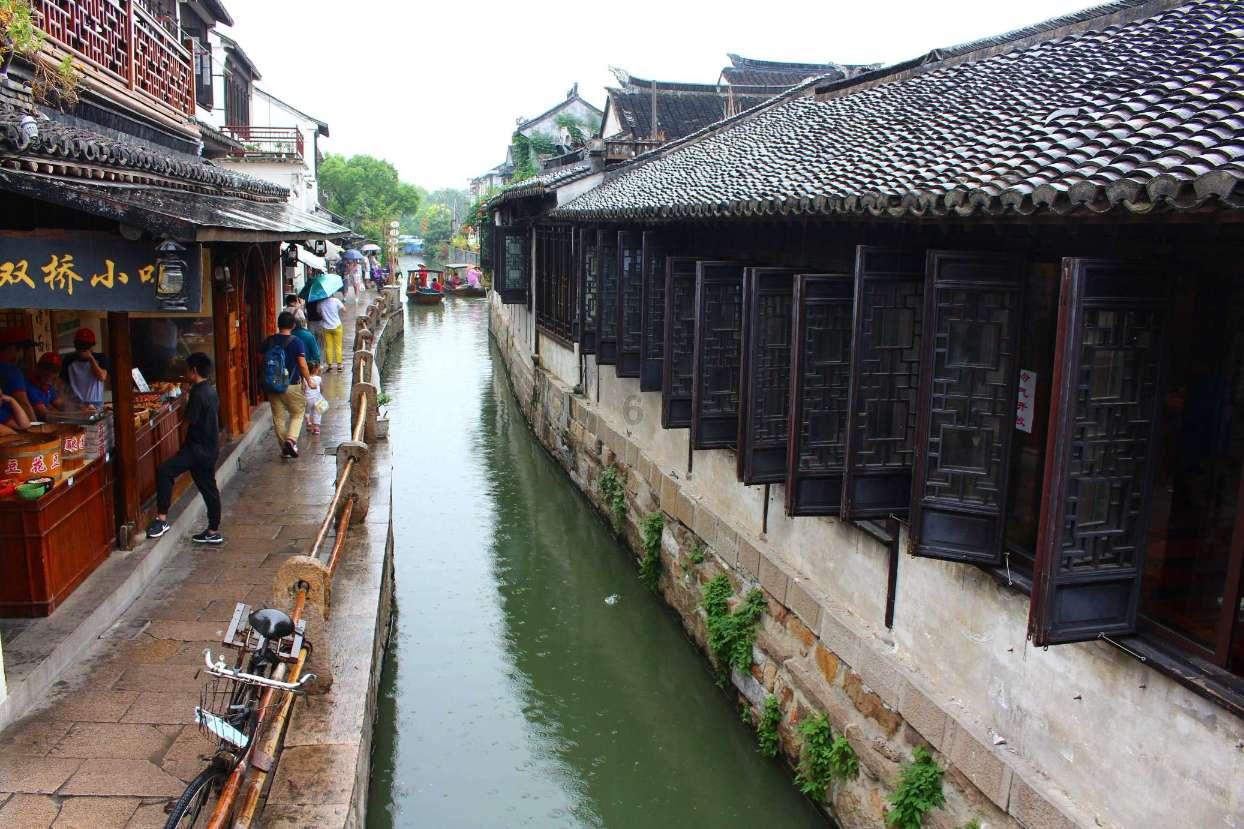 泰勒·斯威夫特再度被换脸引全球粉丝愤怒，防范AI技术滥用，谁都不是旁观者
